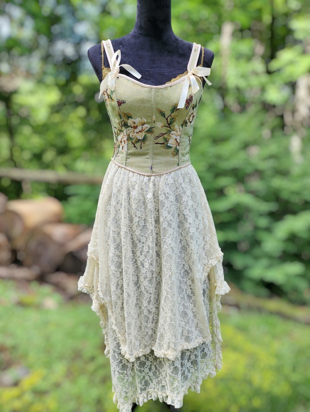 Cream Lace Layered Handkerchief Hem Whimsiwench Fairycore Skirt